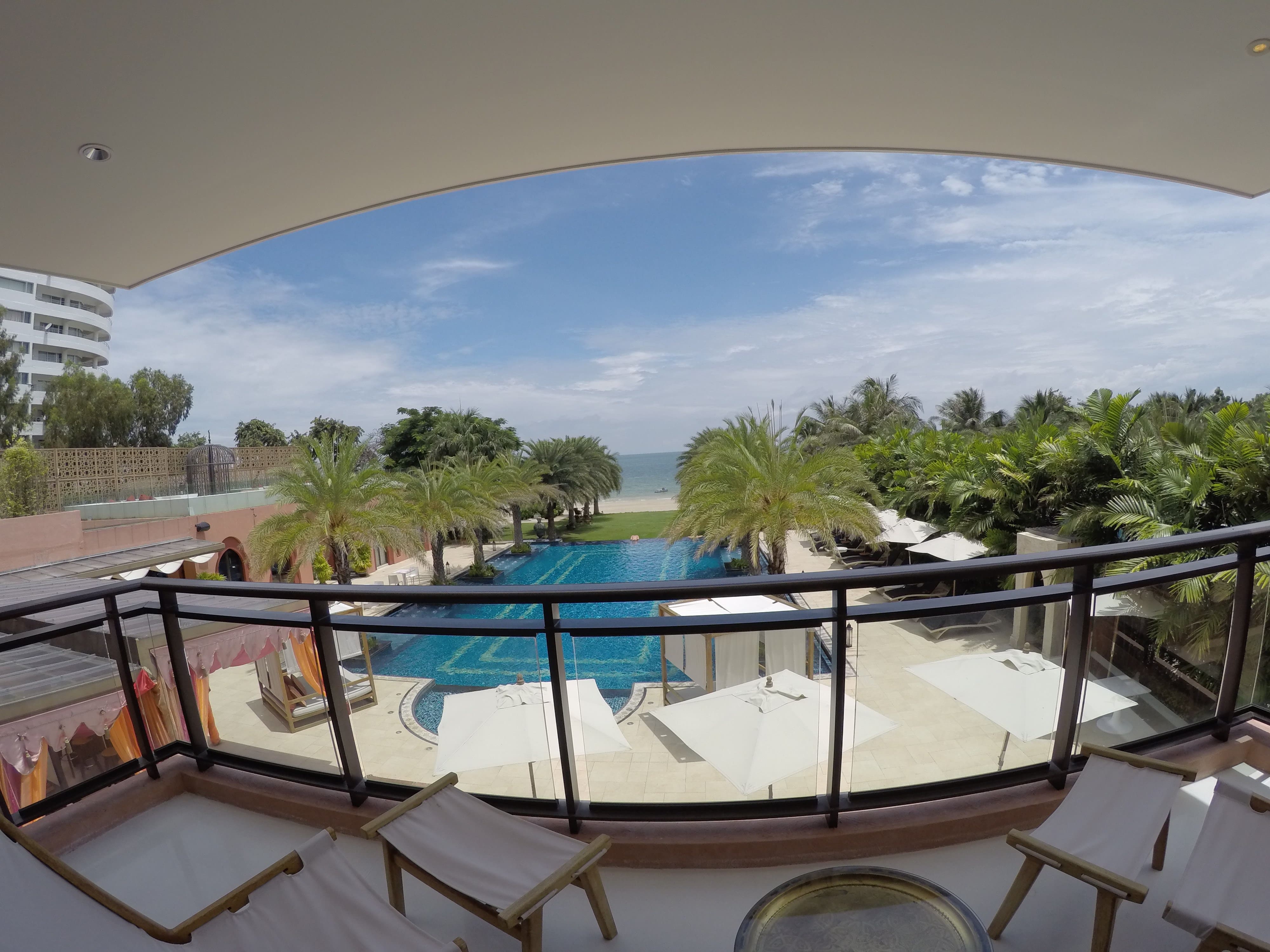 Oceanfron Suite View